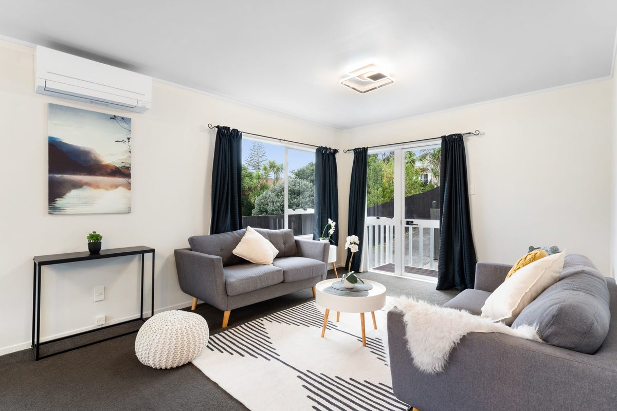 3/51 Fruitvale Road, New Lynn, Auckland - Carousel 2