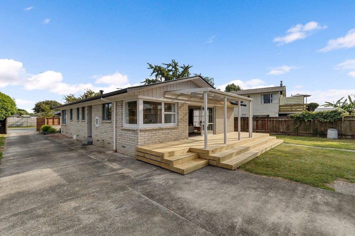 194 Totara Drive, Pukete, Hamilton - Carousel 2