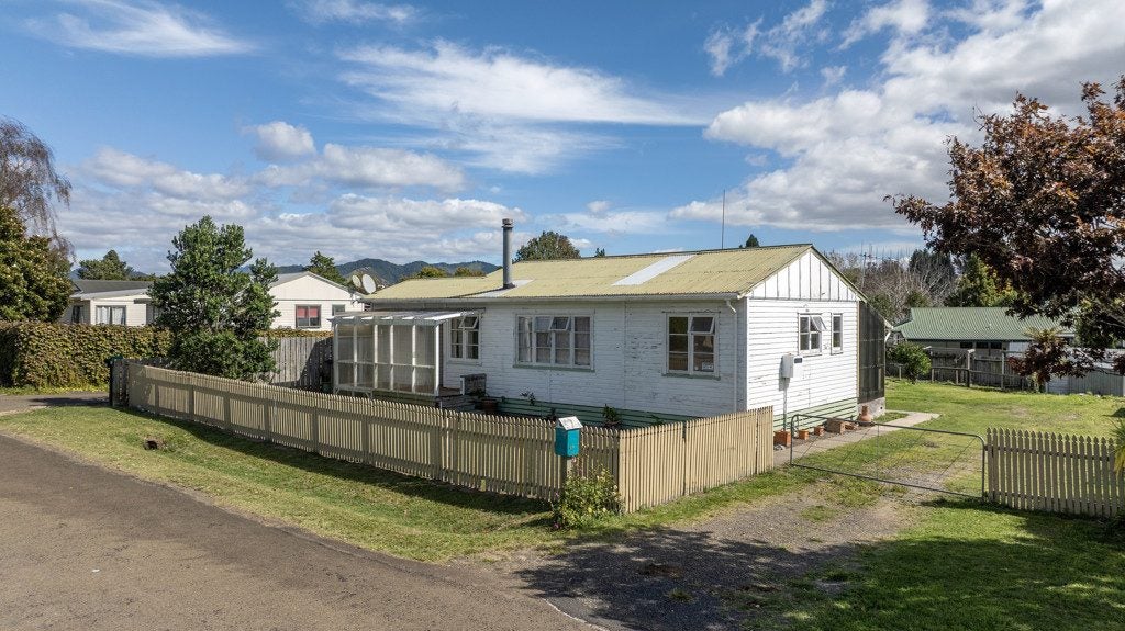 37 Sedgewick Road, Opotiki, Opotiki - Carousel 1