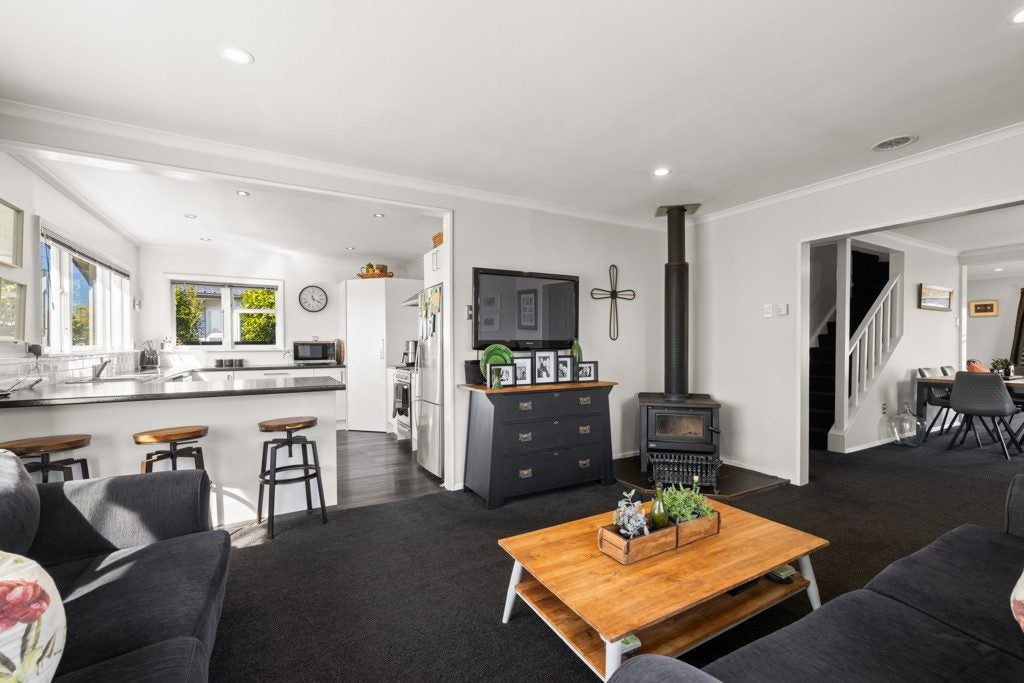 41 Cotswold Avenue, Bishopdale, Christchurch - Carousel 2