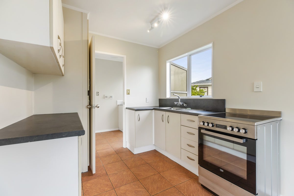 2/50 Borich Road, Sunnyvale, Auckland - Carousel 2
