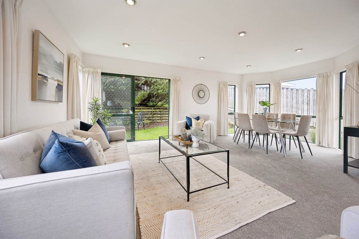 2/88 Namata Road, Onehunga, Auckland - Carousel 2