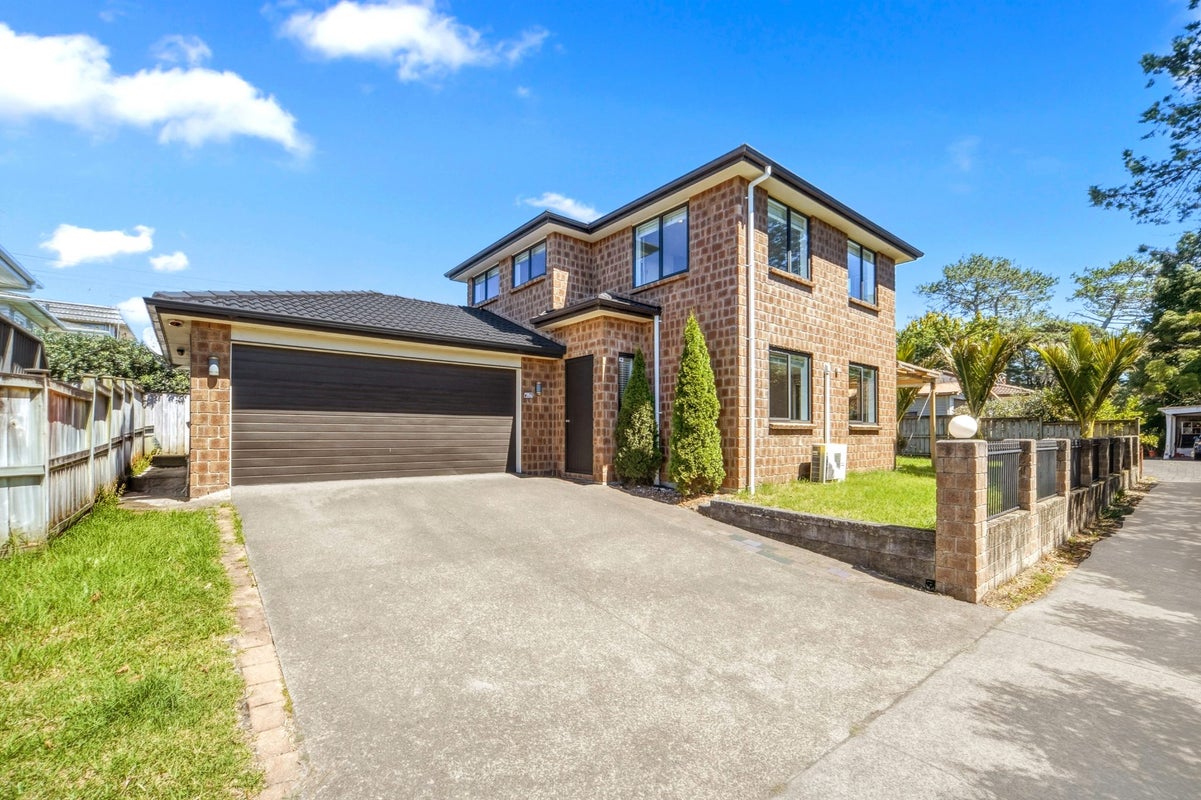 132A Lynwood Road, New Lynn, New lynn - Carousel 1