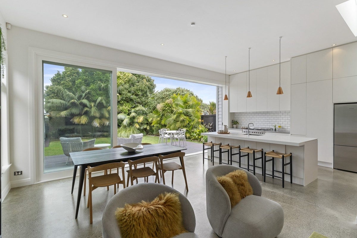 79 Old Mill Road, Westmere, Auckland - Carousel 2