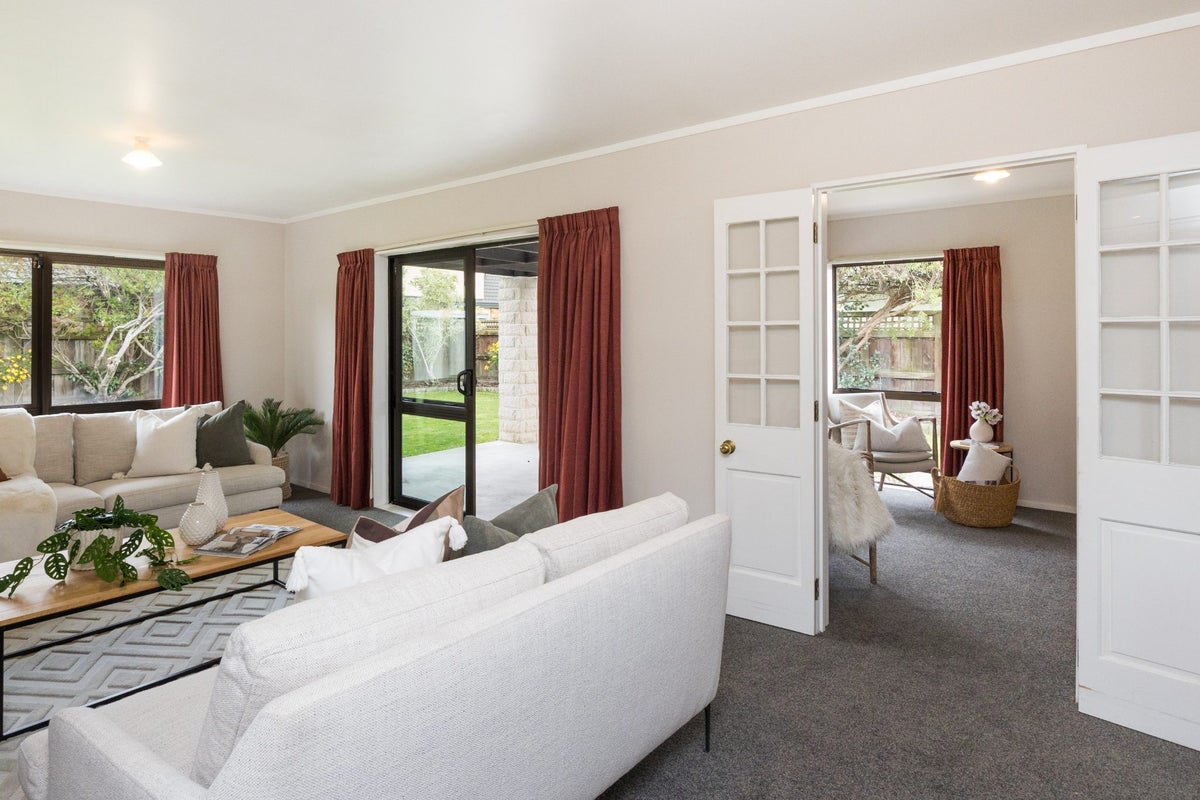 57 Clarke Avenue, Highbury, Palmerston North - Carousel 2