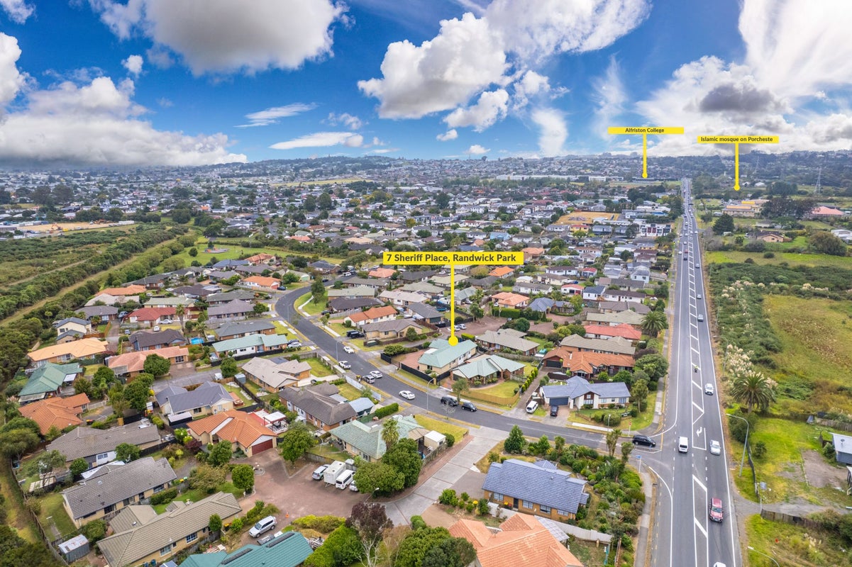 7 Sheriff Place, Randwick Park, Auckland - Carousel 10