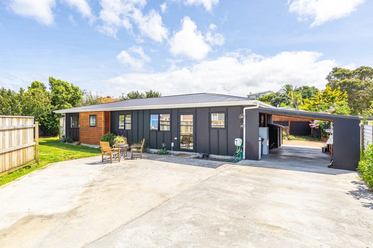 74A Gonville Avenue, Gonville, Whanganui - Carousel 1