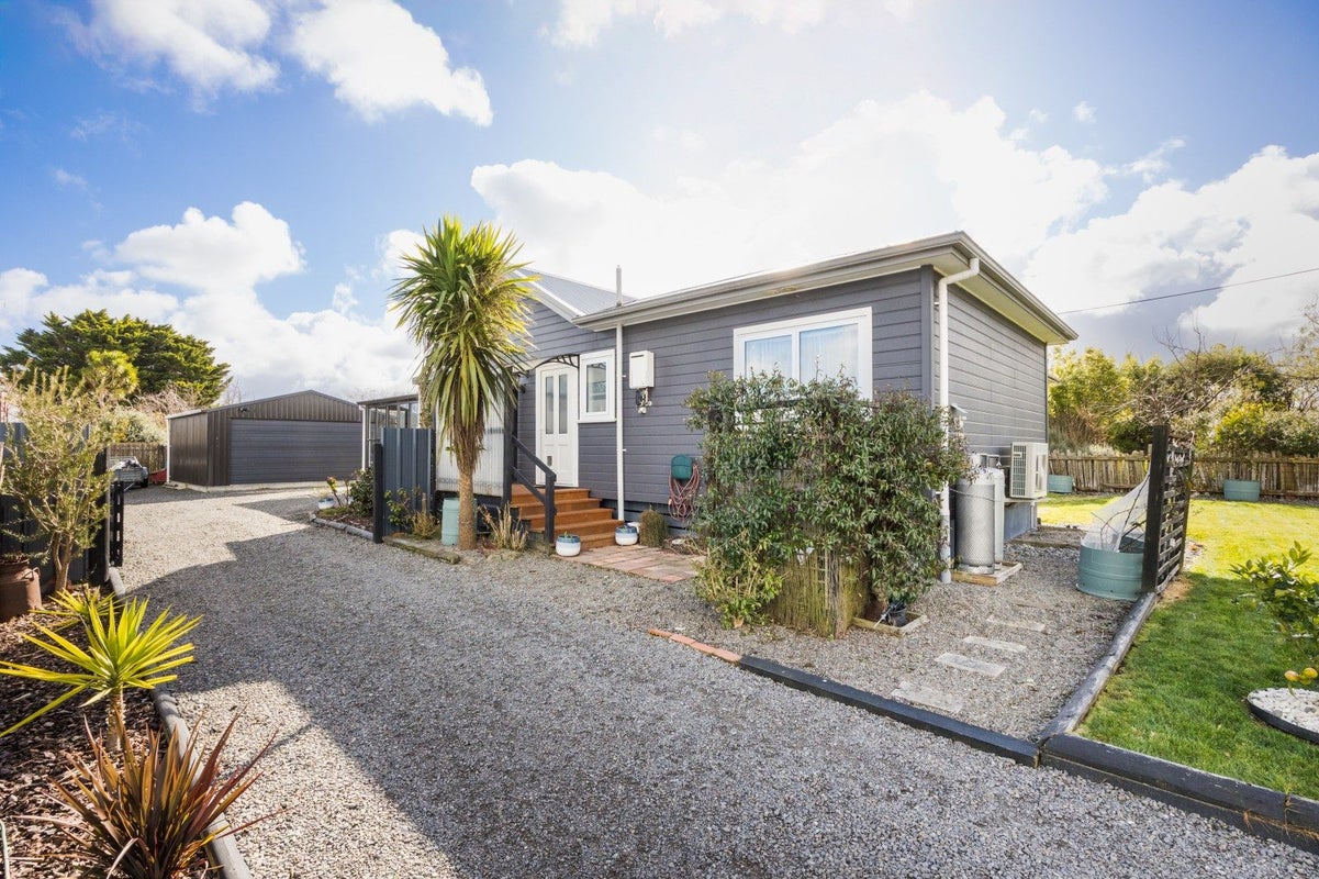 17 Tyne Street, Rongotea, Rongotea - Carousel 1