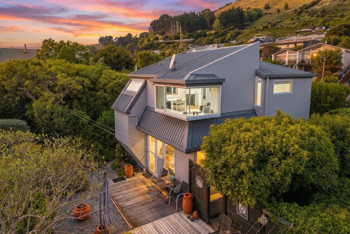 9 Seaton Street, Marybank, Nelson - Carousel 1