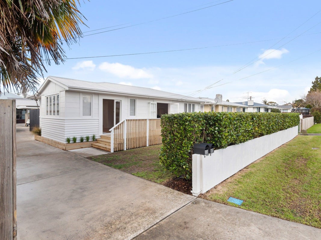 53A Queen Road, Bellevue, Tauranga - Carousel 2