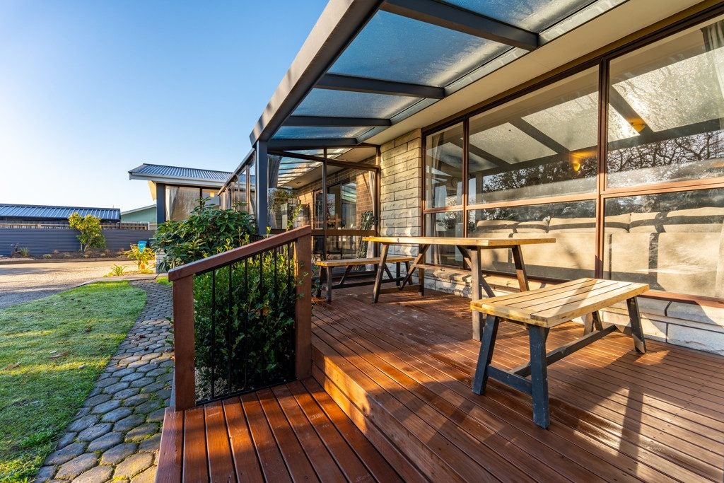 6 Dampier Street, Oceanview, Timaru - Carousel 1