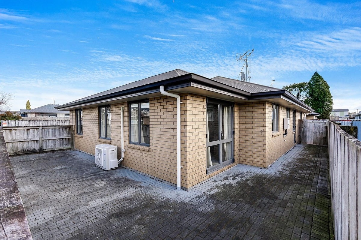 12A Paterson Street, Frankton, Hamilton - Carousel 15