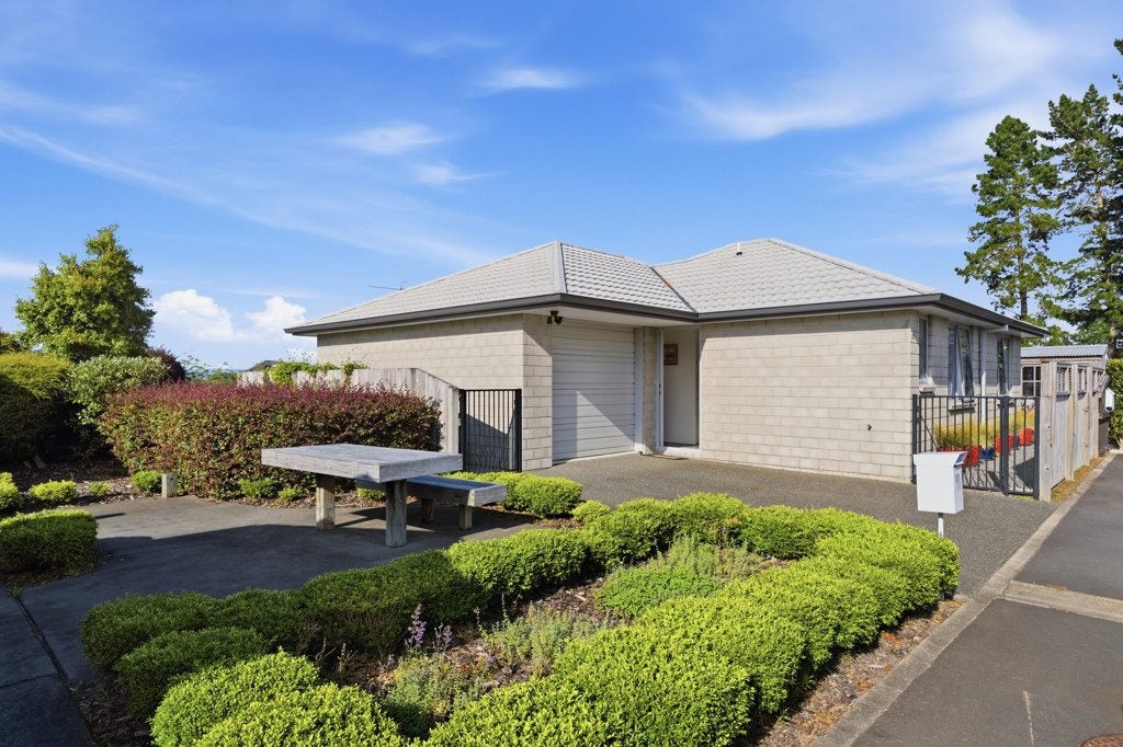 17/162 Waihi Road, Judea, Tauranga - Carousel 1