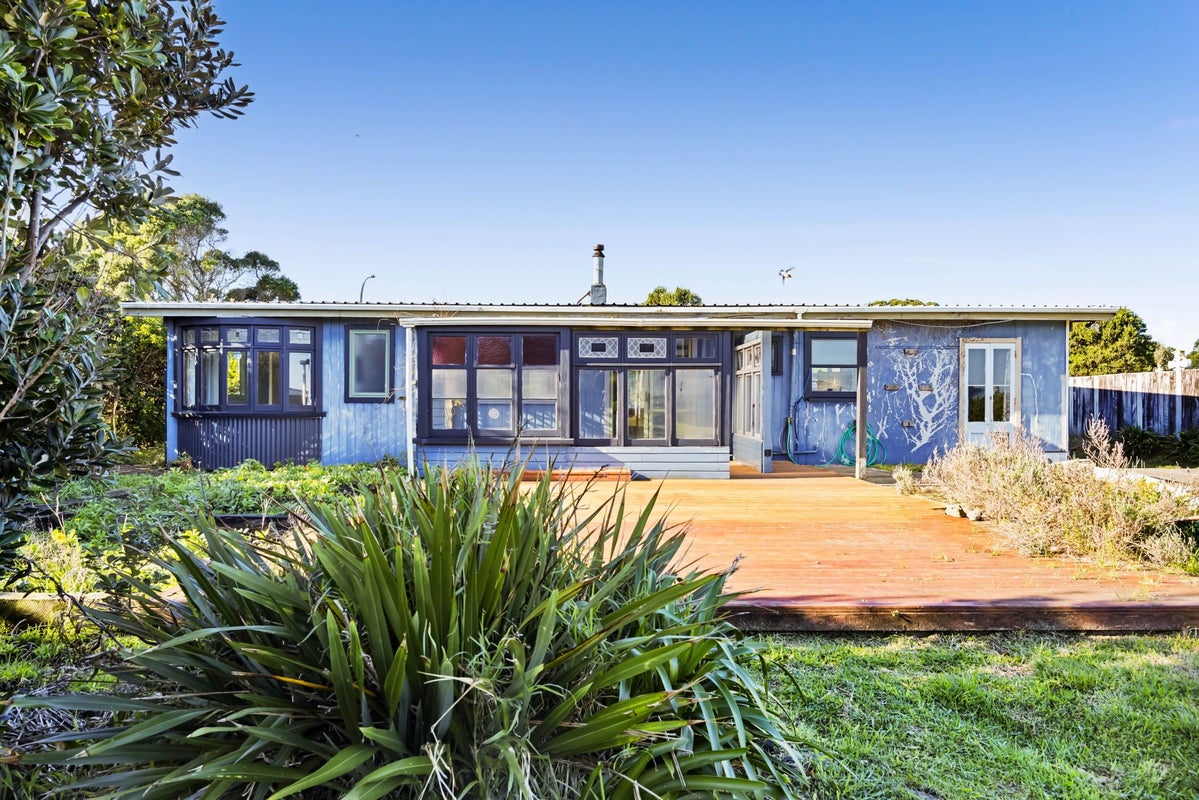 2 Wilson Road, Opunake - Carousel 2
