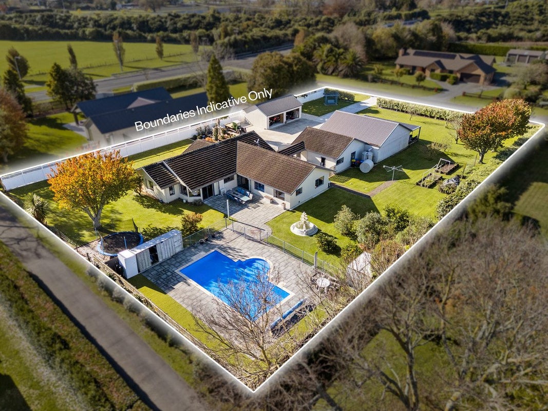 64 Athlone Drive, Cambridge, Cambridge - Carousel 1