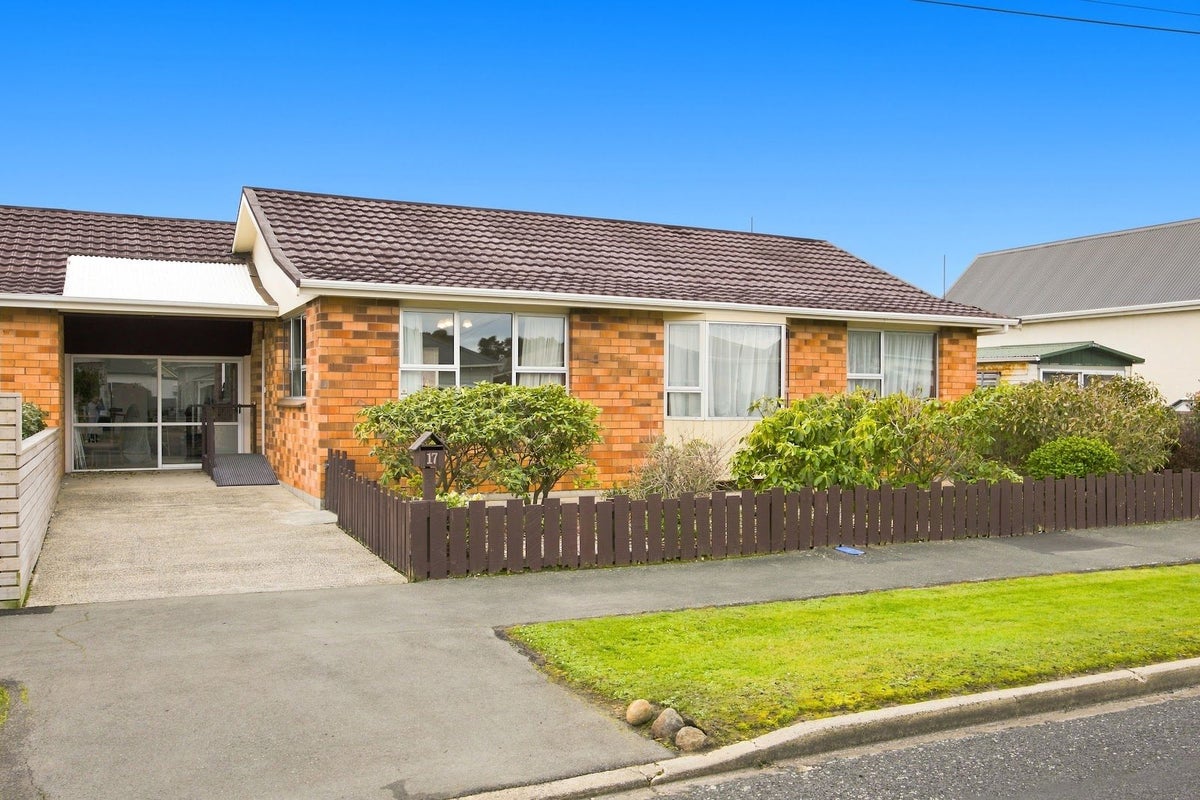 17 Freyberg Street, Saint Kilda, Dunedin - Carousel 1