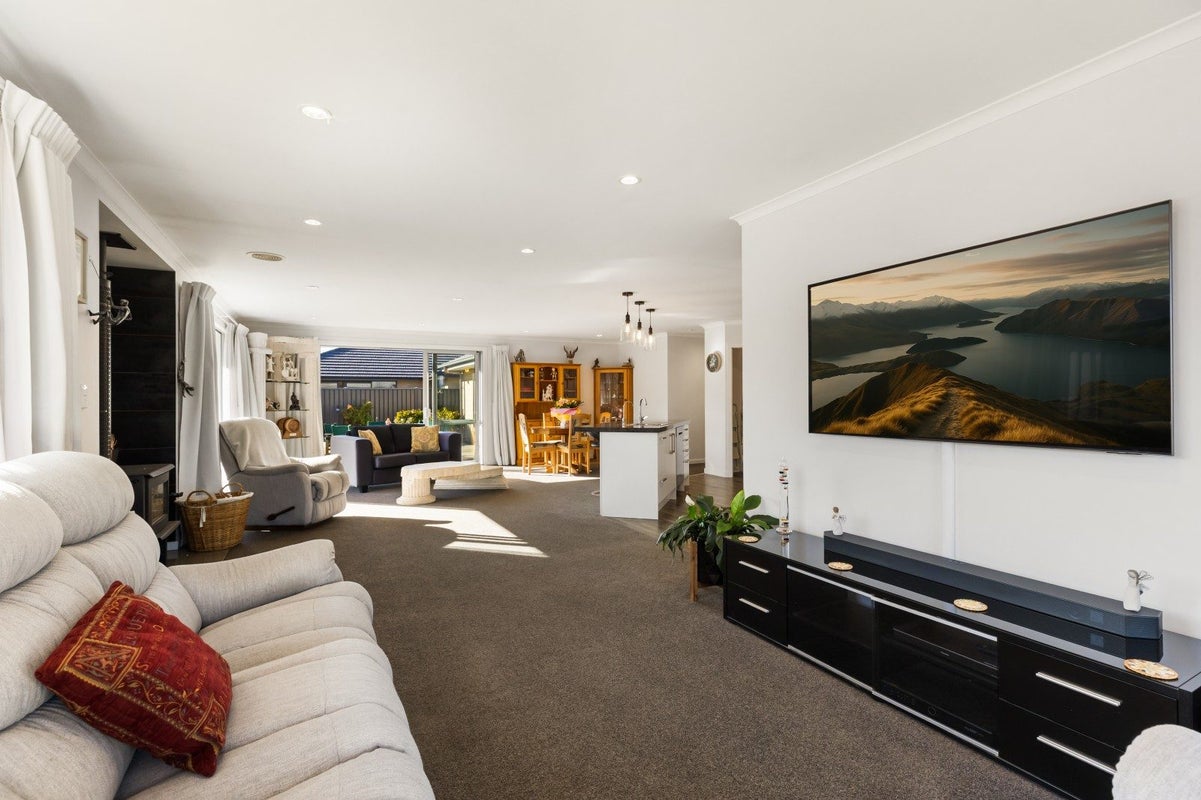 8 Austral Place, Cromwell, Cromwell - Carousel 2