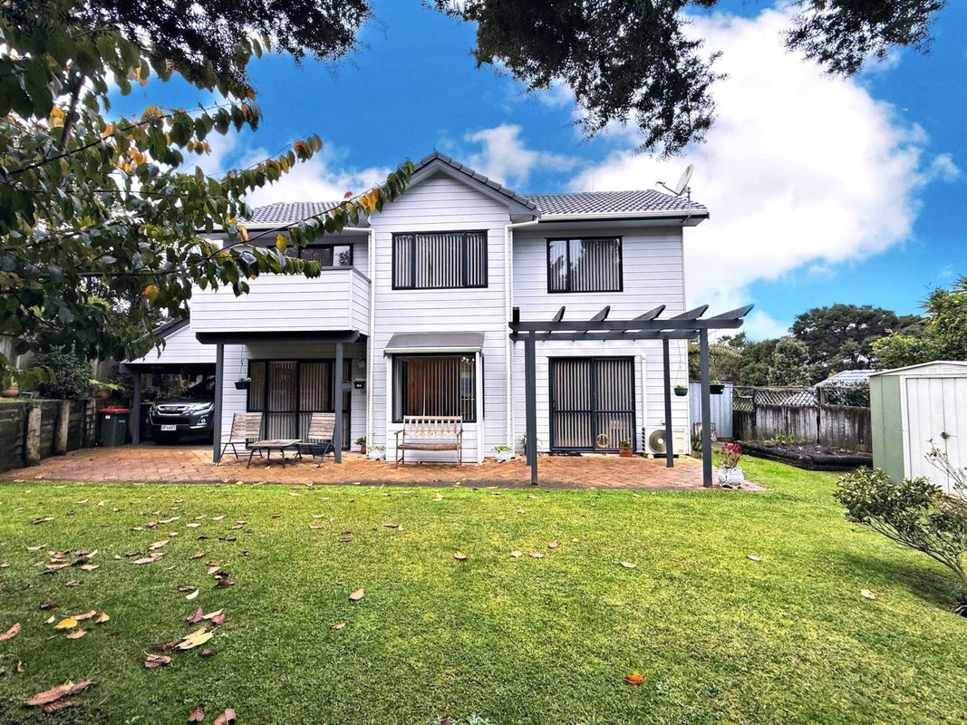 1/3 Antrim Grove, Bayview, Auckland - Carousel 20