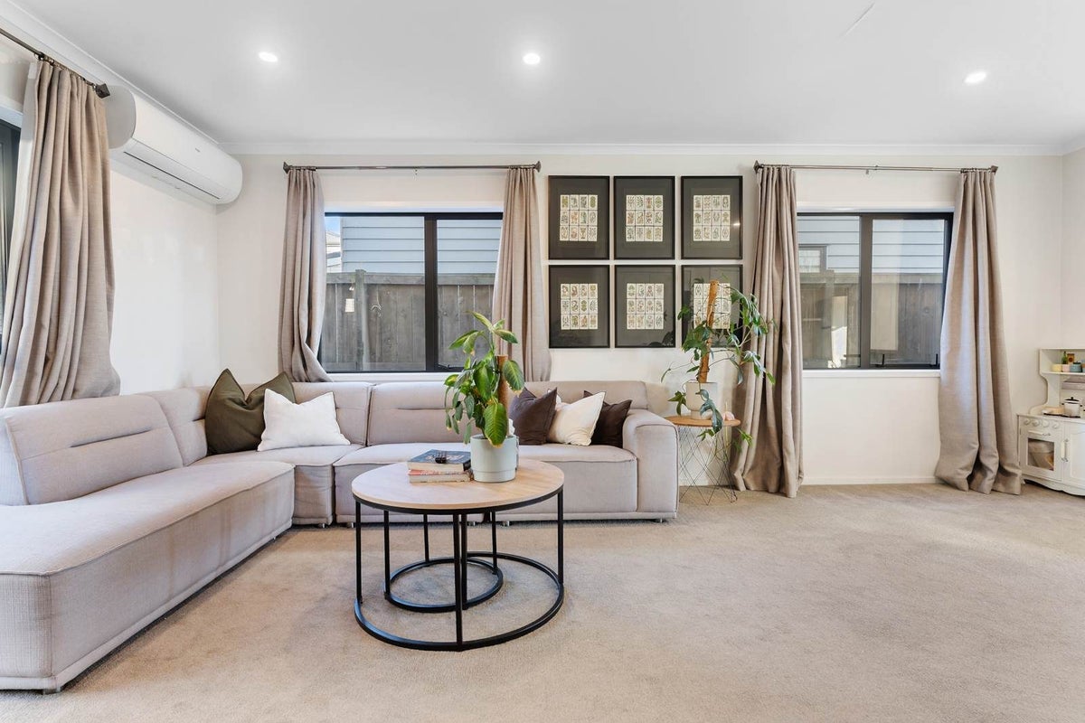 83 Andrew Jack Road, Silverdale, Silverdale - Carousel 2