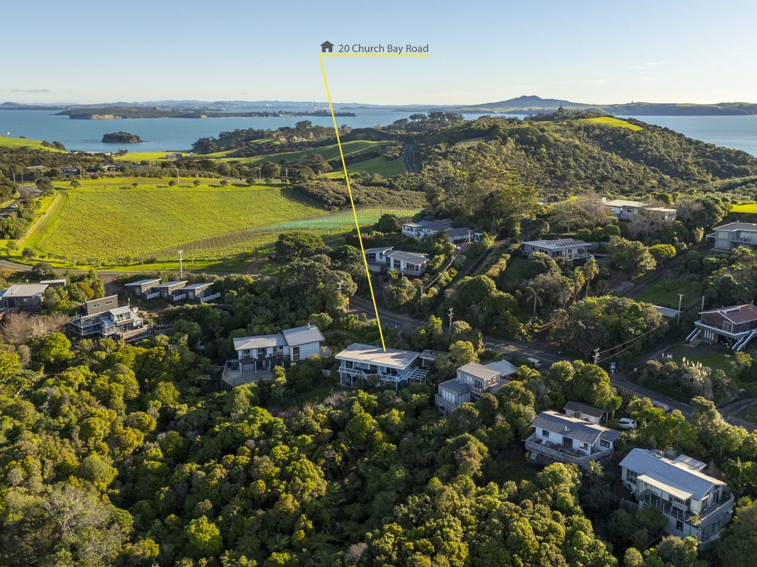 20 Church Bay Road, Oneroa, Waiheke Island - Carousel 2