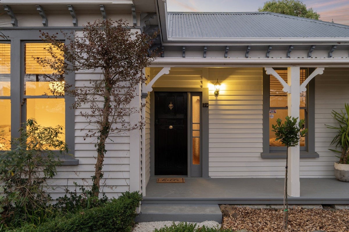 29 Radnor Street, St Albans, Christchurch - Carousel 2