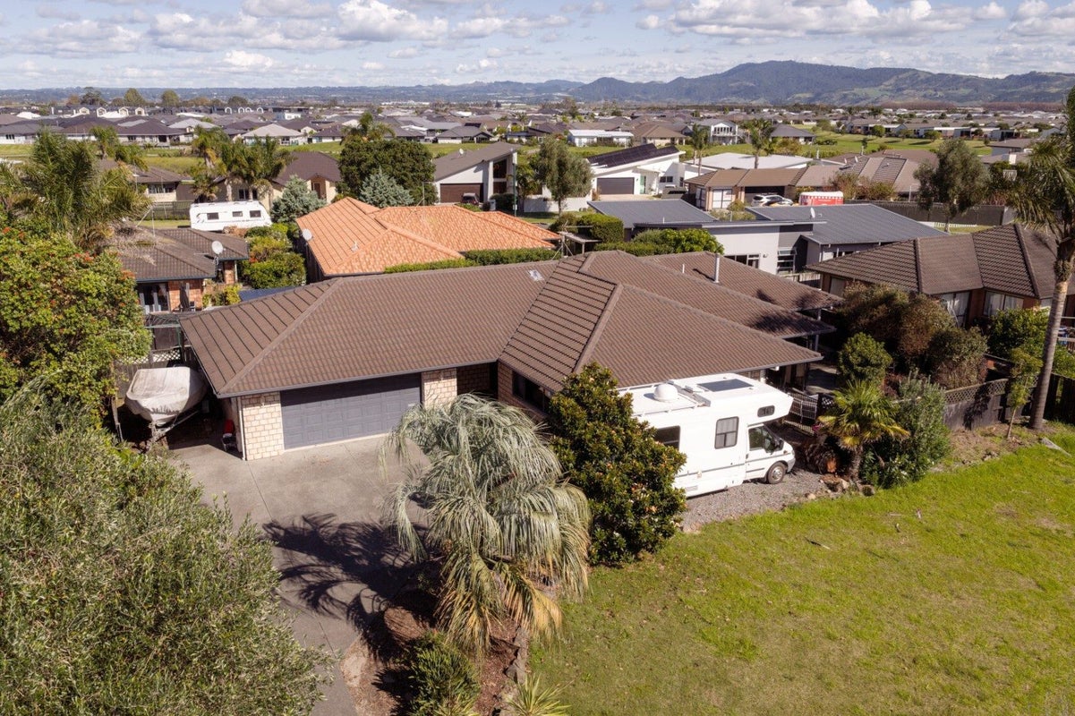 16 MARICK PLACE, Papamoa Beach, Tauranga - Carousel 1