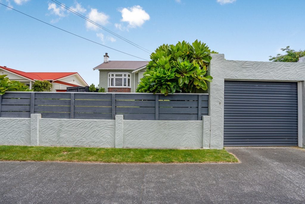 17 Tennyson Street, Petone, Lower Hutt - Carousel 25