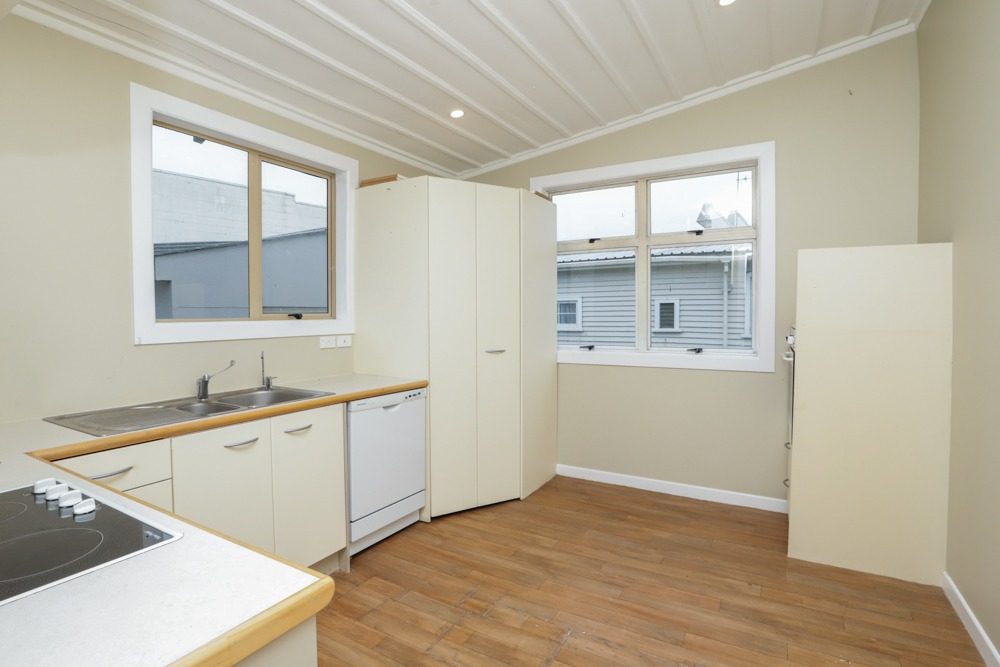 2 Jolly Street, Frankton, Hamilton - Carousel 2