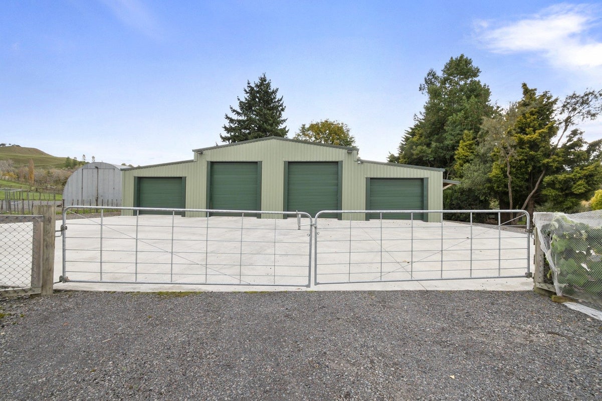 2 Pukenaua Road, Taihape - Carousel 1