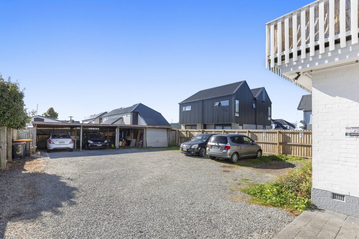 2/403 Gloucester Street, Linwood, Christchurch - Carousel 19