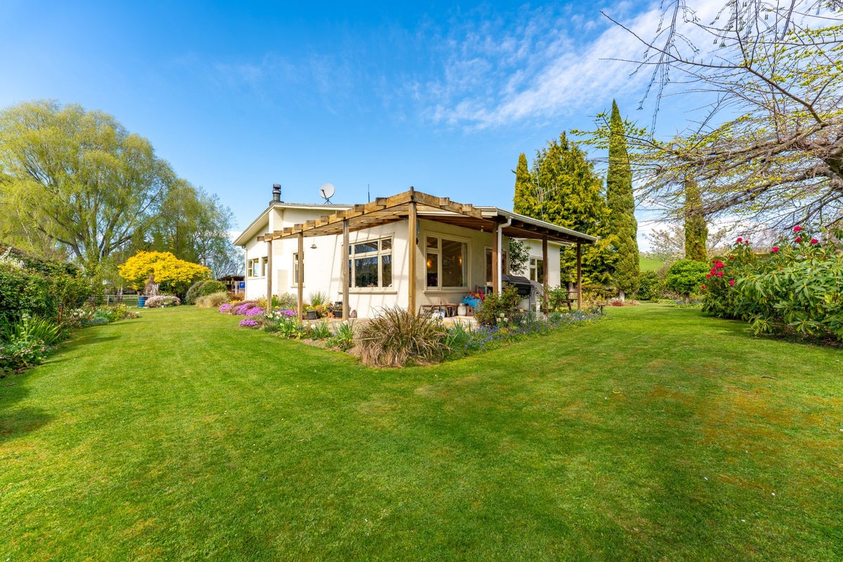 3492 Kurow Duntroon Road, DUNTROON, OAMARU - Carousel 1