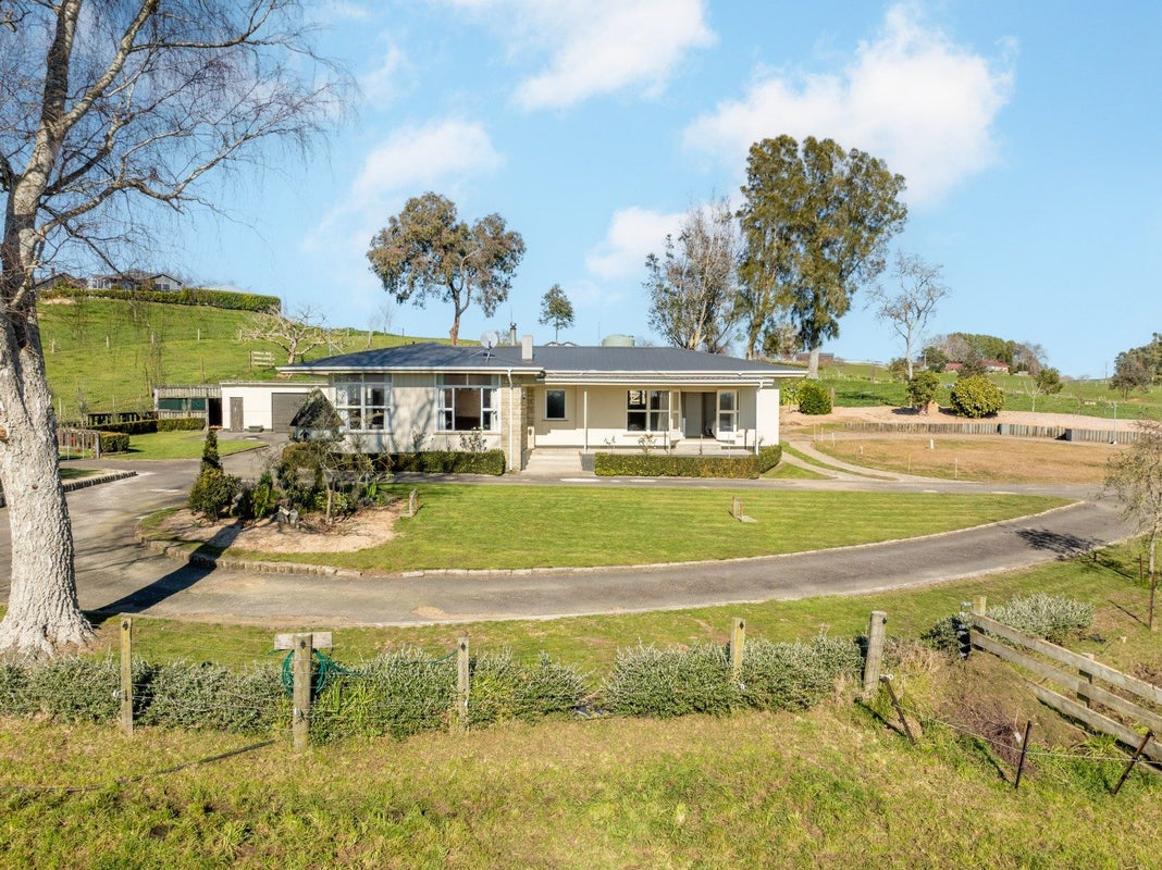 77 Lichfield Road, Putaruru - Carousel 1