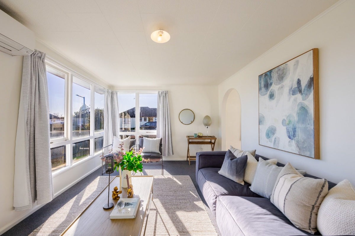 9 Maxwell Place, Maraenui, Napier - Carousel 1