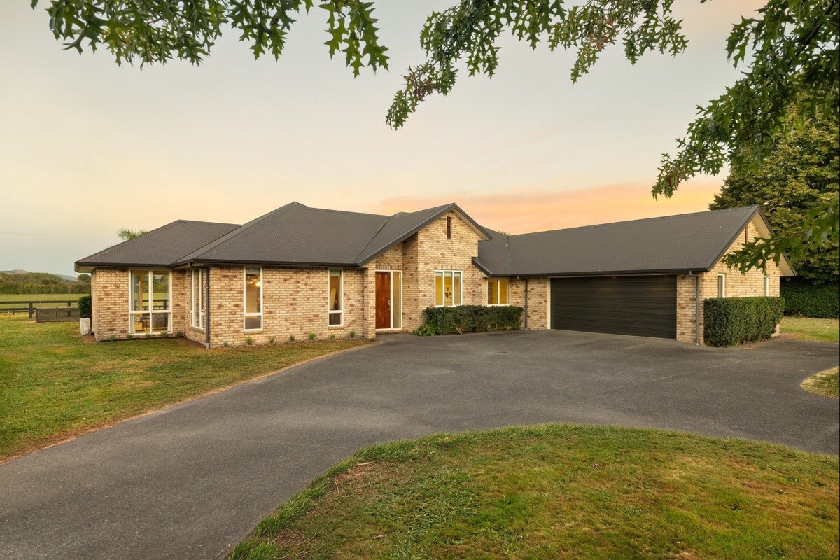 94 Bruntwood Road, Pukemoremore, Cambridge - Carousel 2