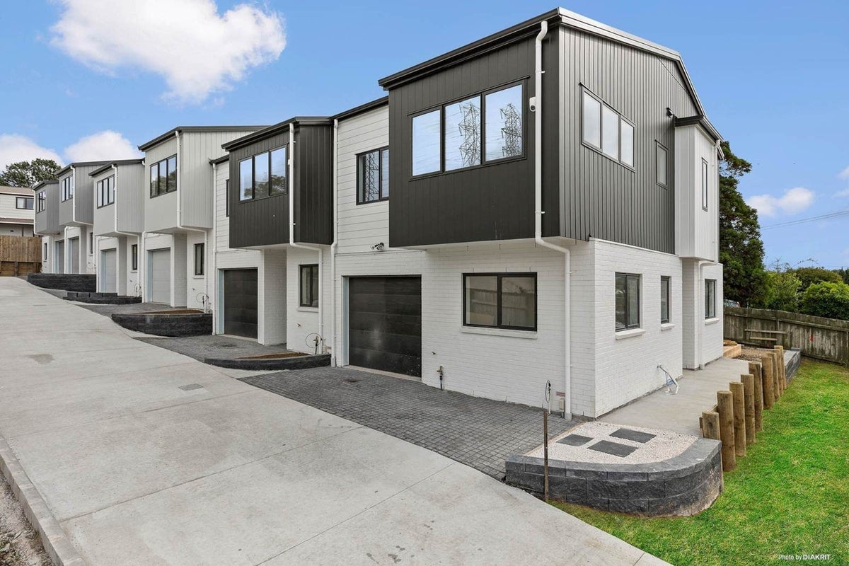 129C Barrack Road, Mount Wellington, Auckland City, Auckland - Carousel 1