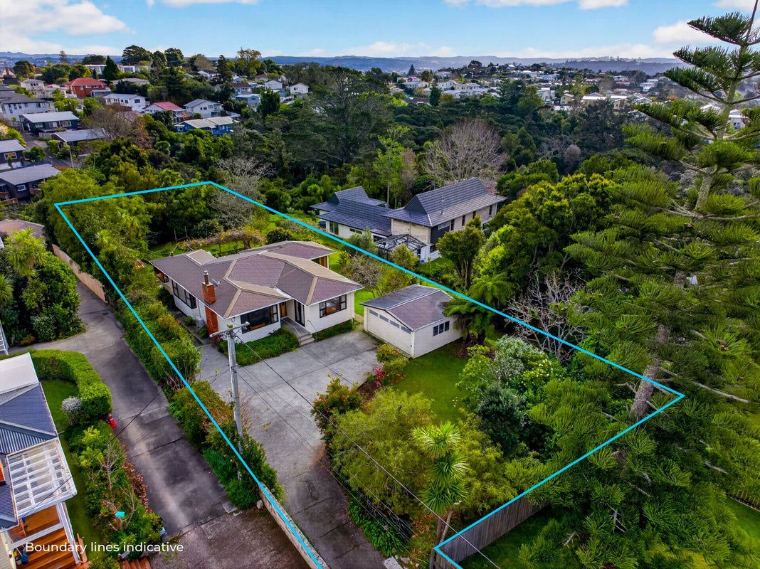 35 Kia Ora Road, Beach Haven, Auckland - Carousel 2