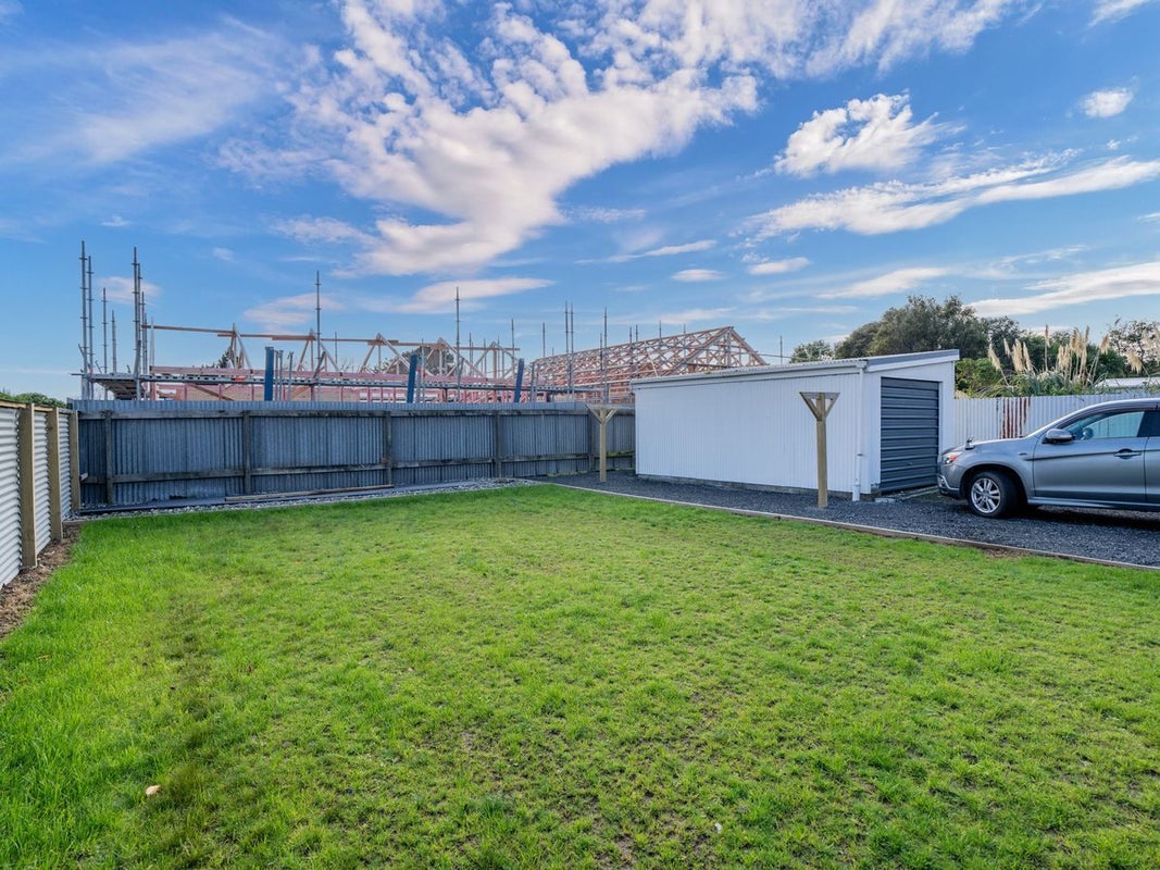 404 Tweed Street, Georgetown, Invercargill - Carousel 17