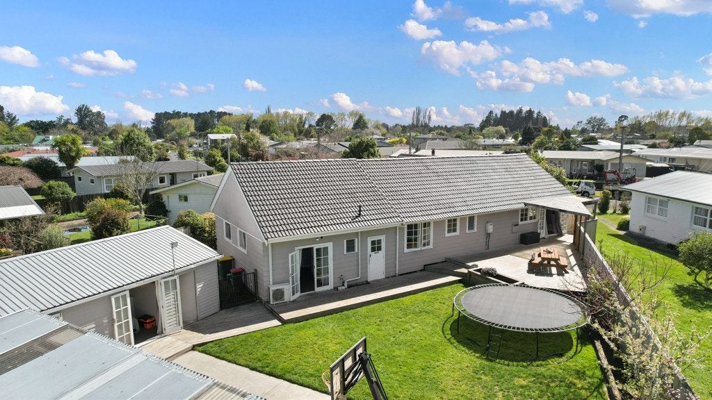 35 Fitzroy Avenue, Fitzroy, Hamilton, Waikato - Carousel 2
