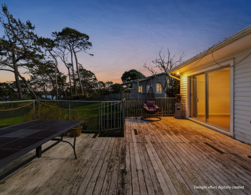 7 Cliff Lane, Waiuku - Carousel 2