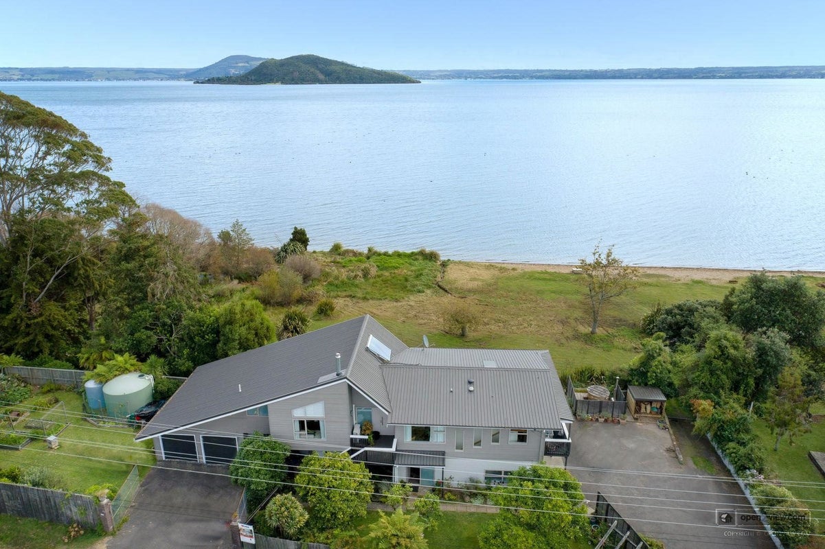 117 State Highway 33, Tikitere, Rotorua - Carousel 2