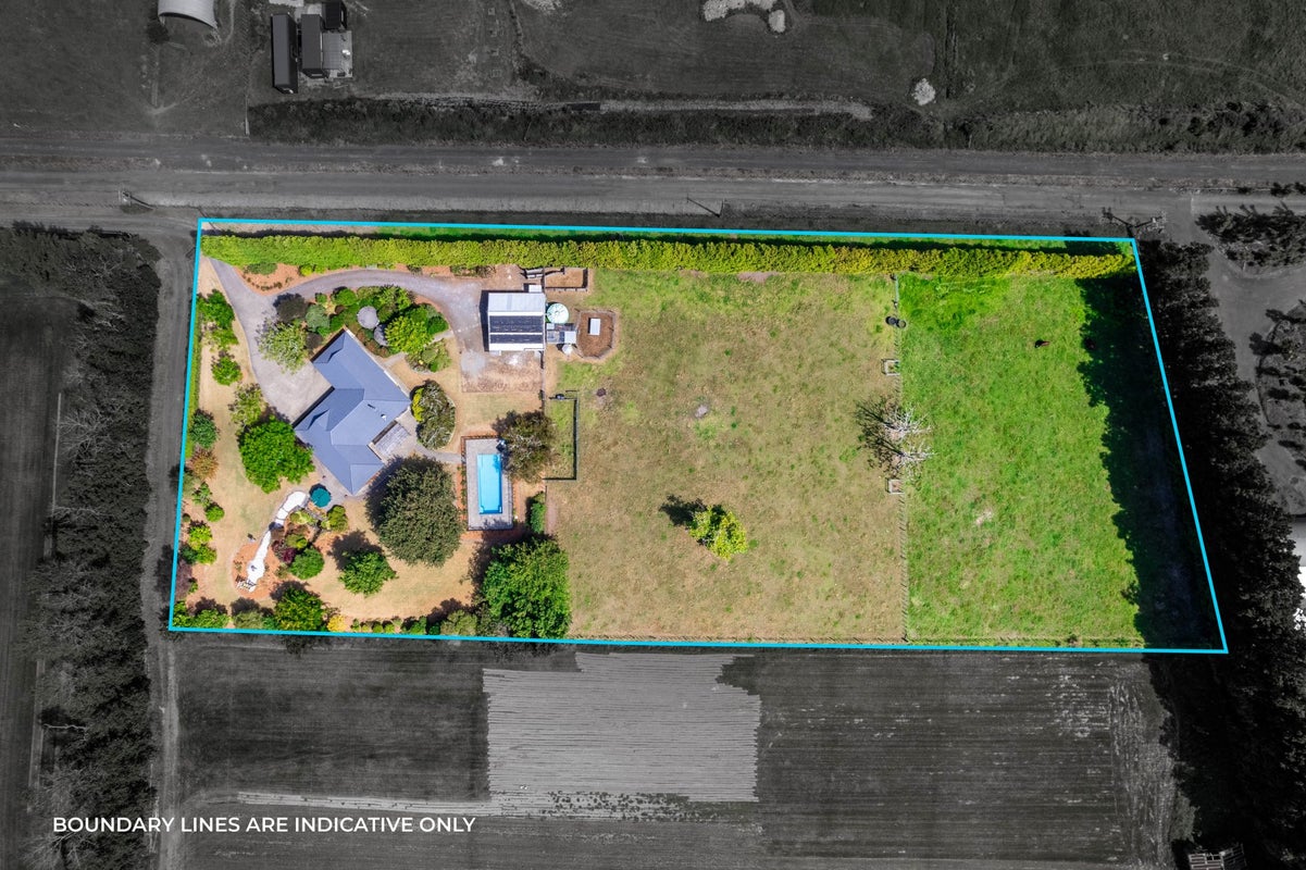230 Taupaki Road, Henderson - Carousel 44