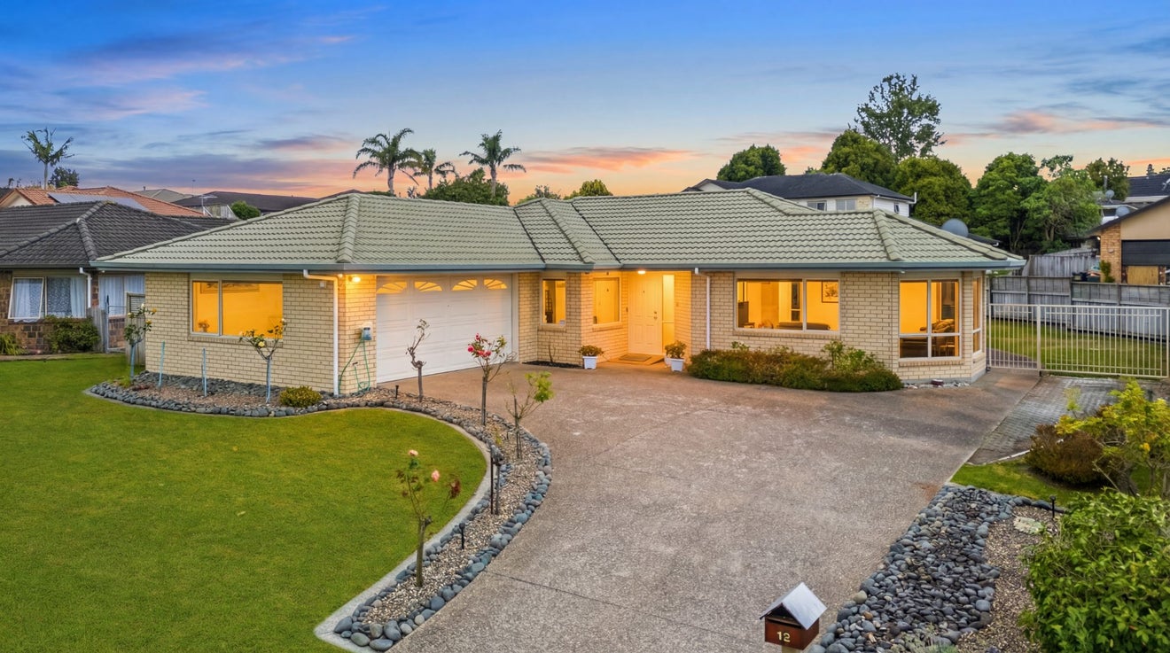 13 Parkhaven Drive, Rosehill, Papakura - Carousel 2