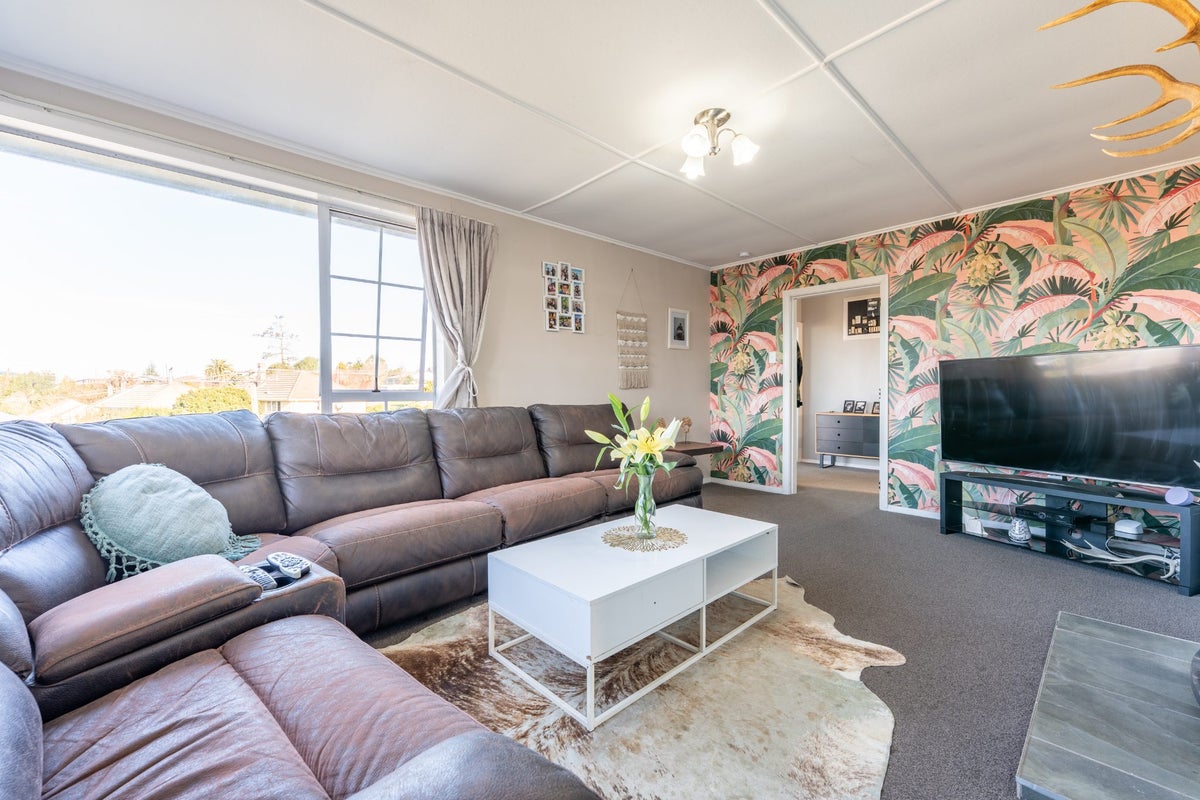 4 Tweedy Street, Marchwiel, Timaru - Carousel 1
