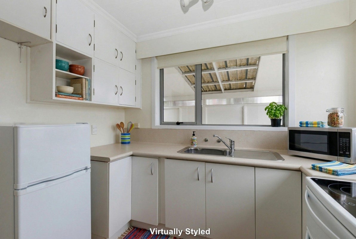 9A Miro Street, Trentham, Upper Hutt - Carousel 2