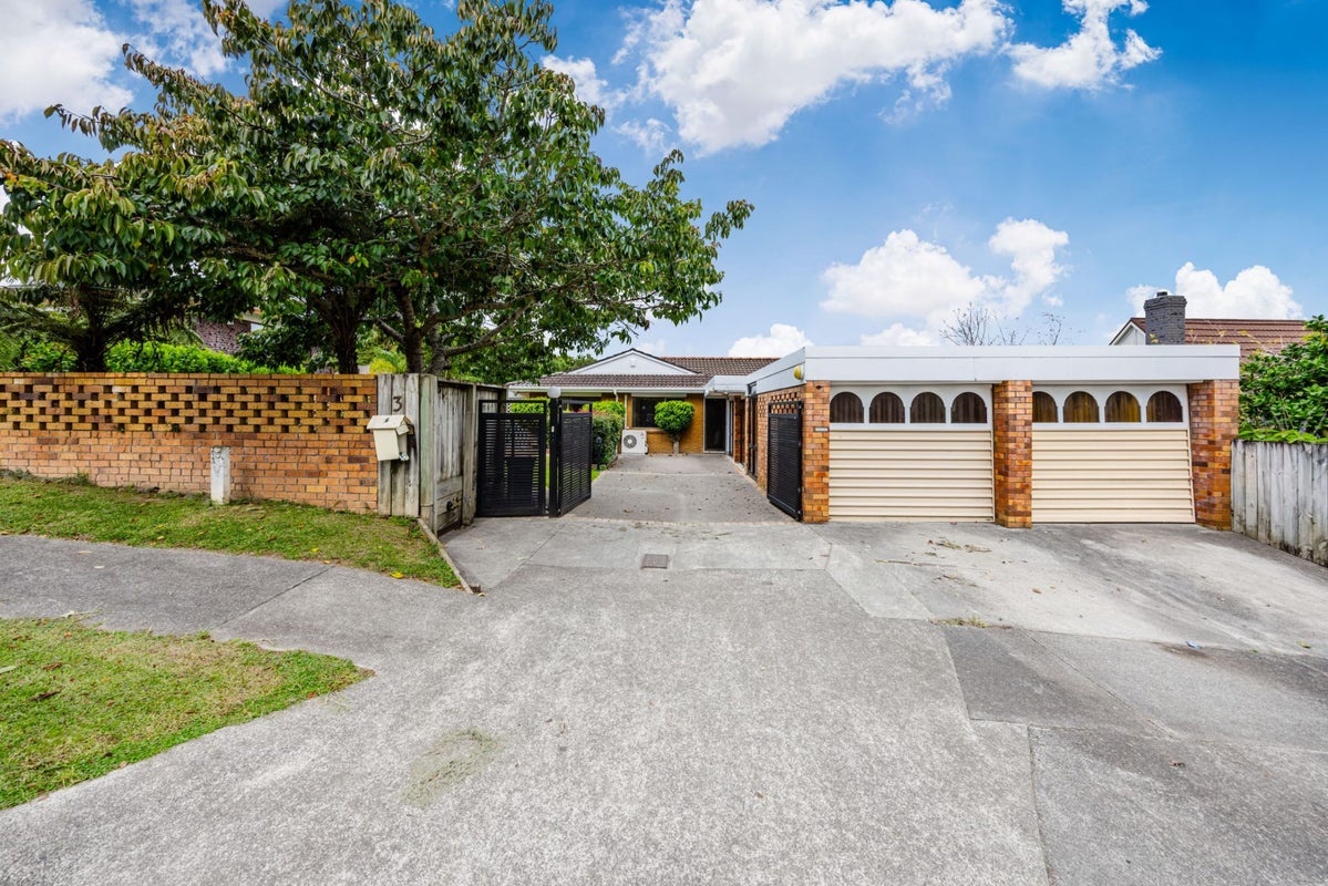 3 Tilia Place, Totara Heights, Auckland - Carousel 2