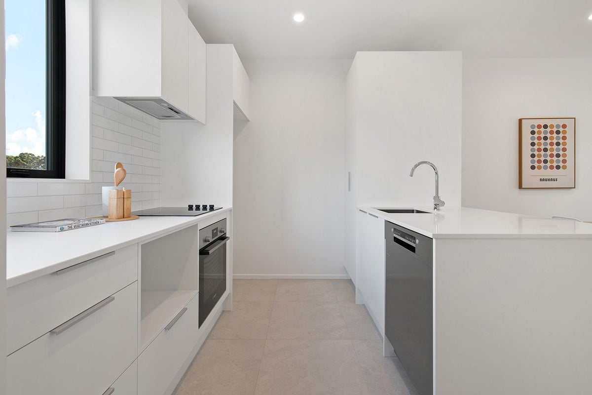 5 Whareponga Lane, St Johns, Auckland - Carousel 2