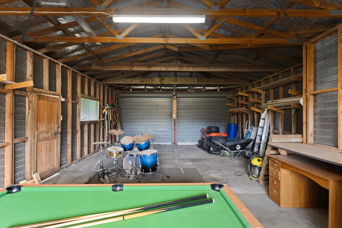 48 Graham Road, Inner Kaiti, Gisborne - Carousel 24