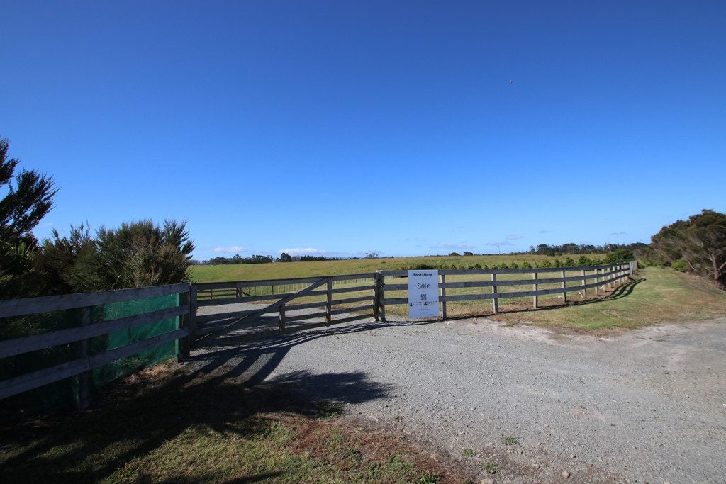 22 Ronas Place, Kaingaroa, Kaitaia - Carousel 2