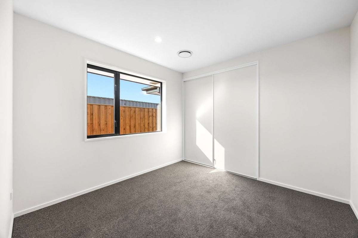 76 Edgeworth Road, Darfield, Darfield - Carousel 15