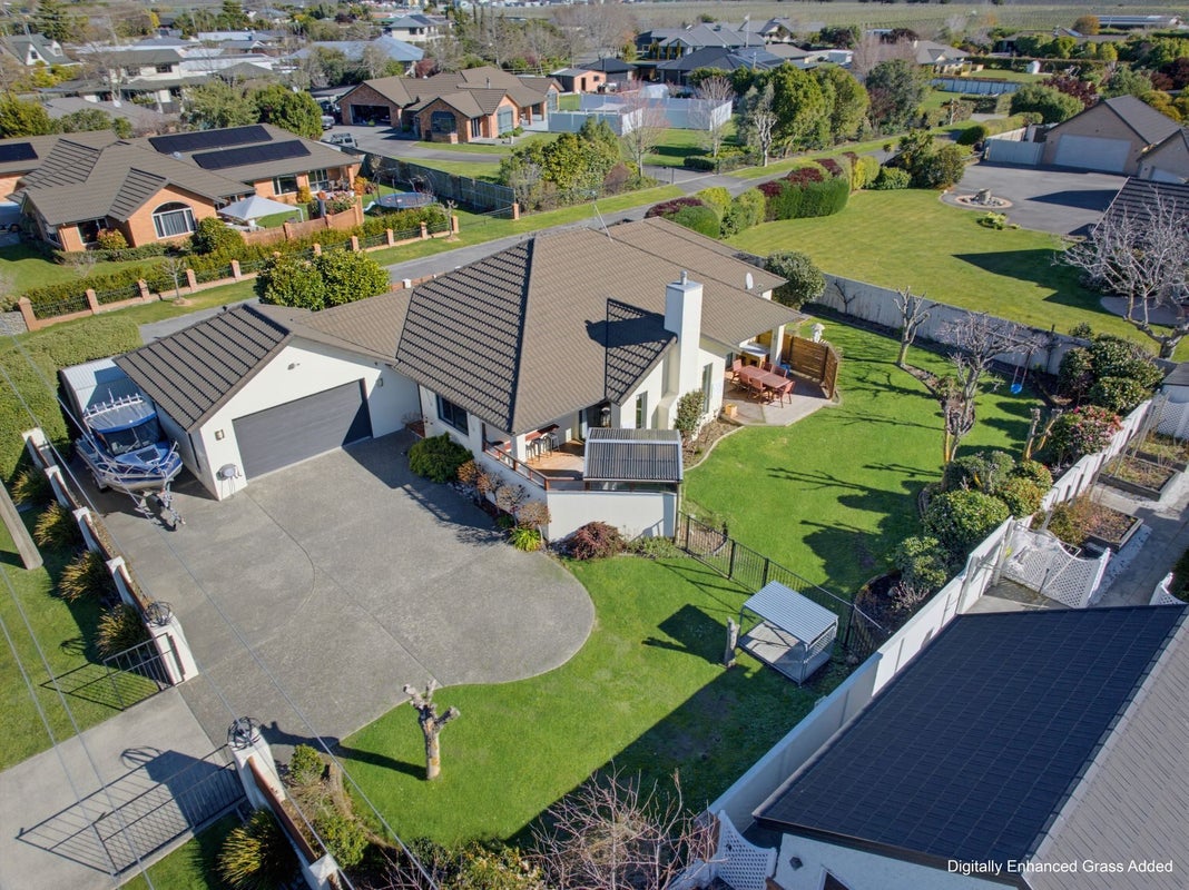 22 Boyce Street, Renwick - Carousel 1